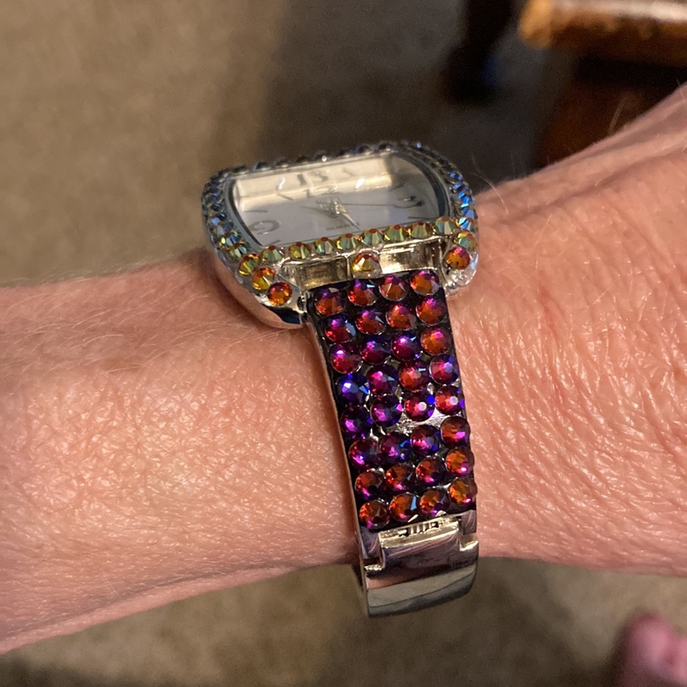 Time Color Changing Crystal Watch - image 2